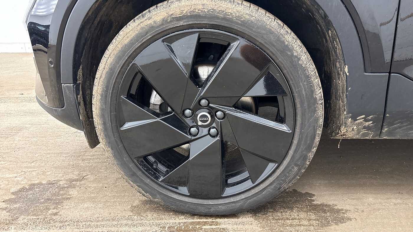 Used Volvo XC40 2025 for sale - 78035947: Photo 4