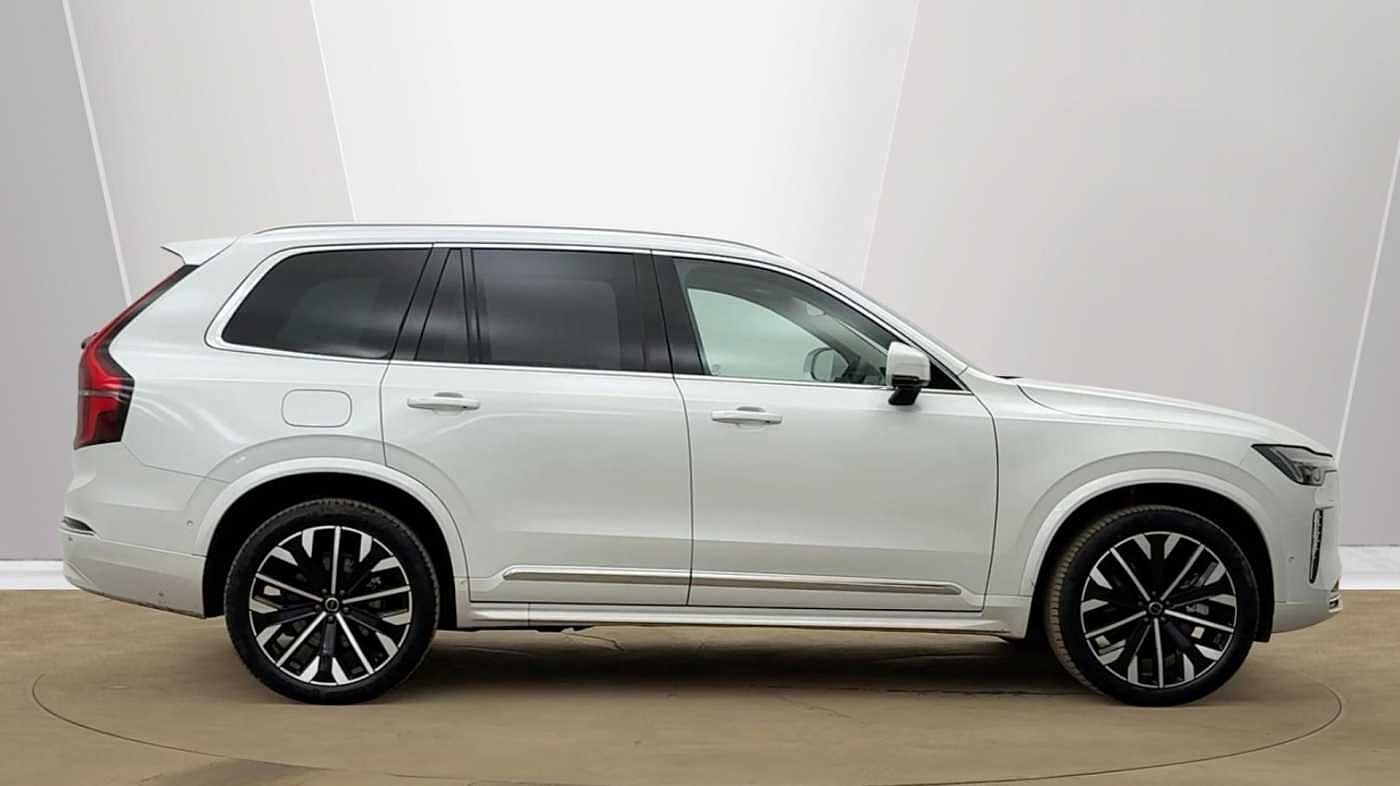 Used Volvo XC90 2025 for sale - 78035924: Photo 2