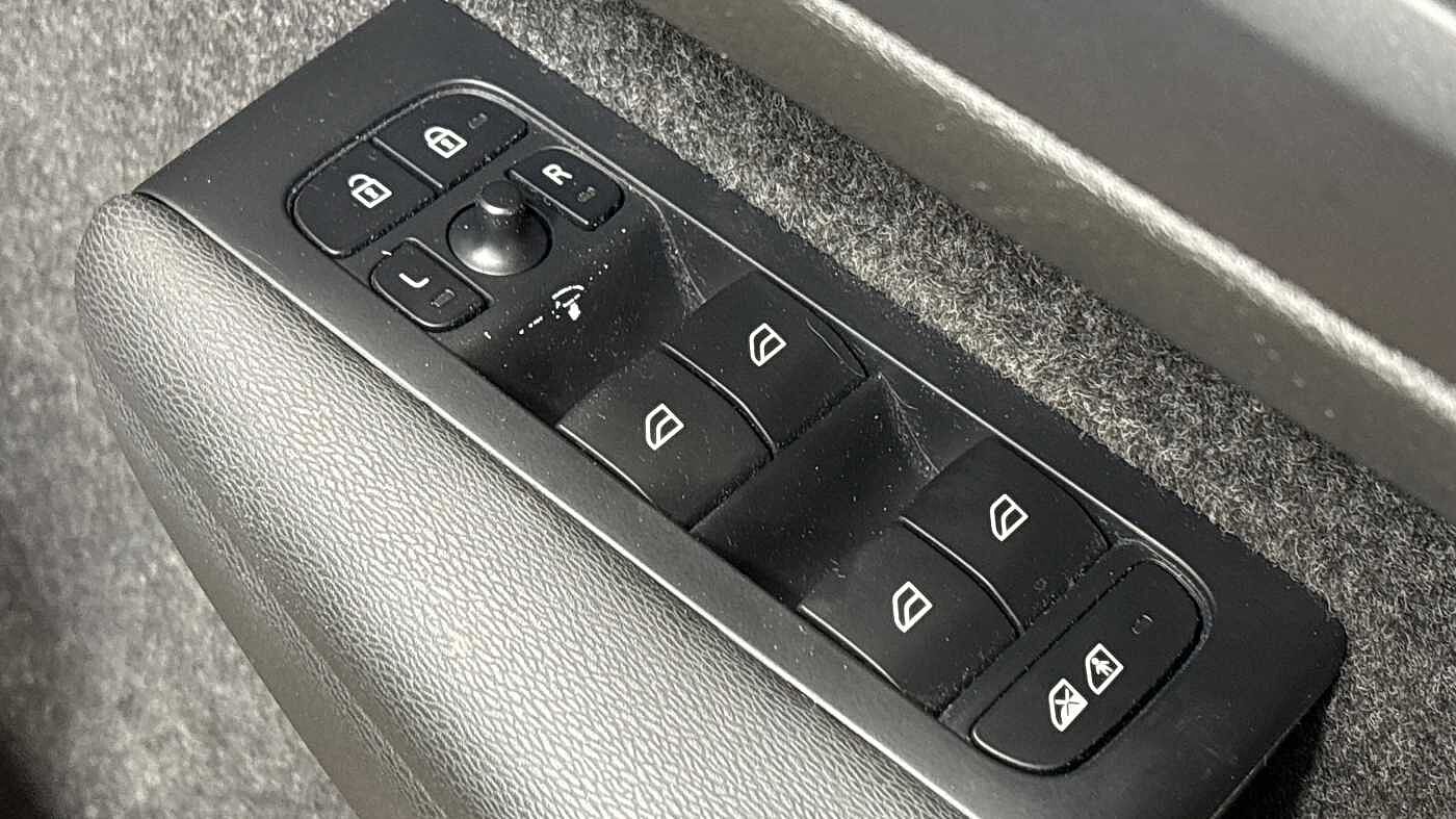 Used Volvo XC40 2022 for sale - 78035927: Photo 24