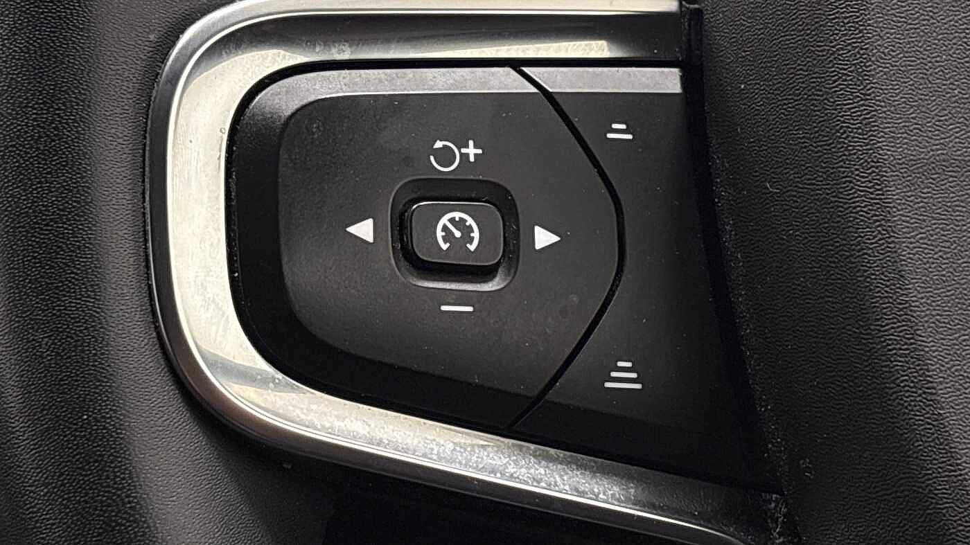 Used Volvo XC40 2022 for sale - 78035927: Photo 30