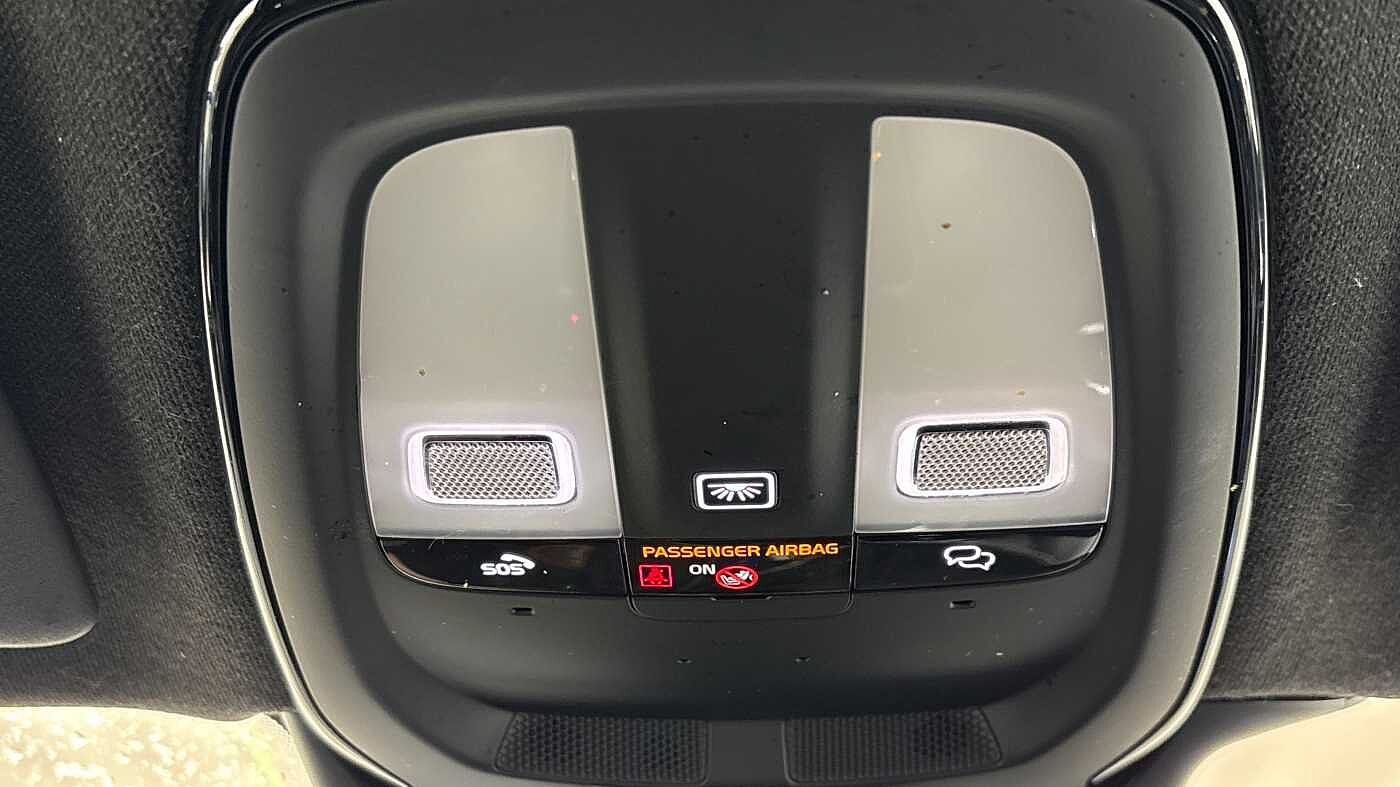 Used Volvo XC40 2022 for sale - 78035927: Photo 32