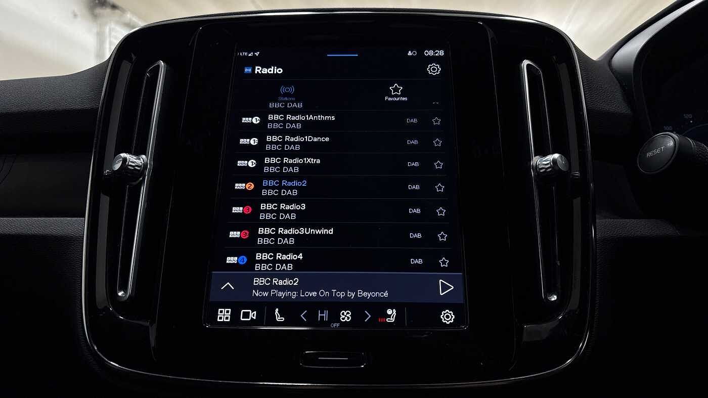 Used Volvo XC40 2022 for sale - 78035927: Photo 36