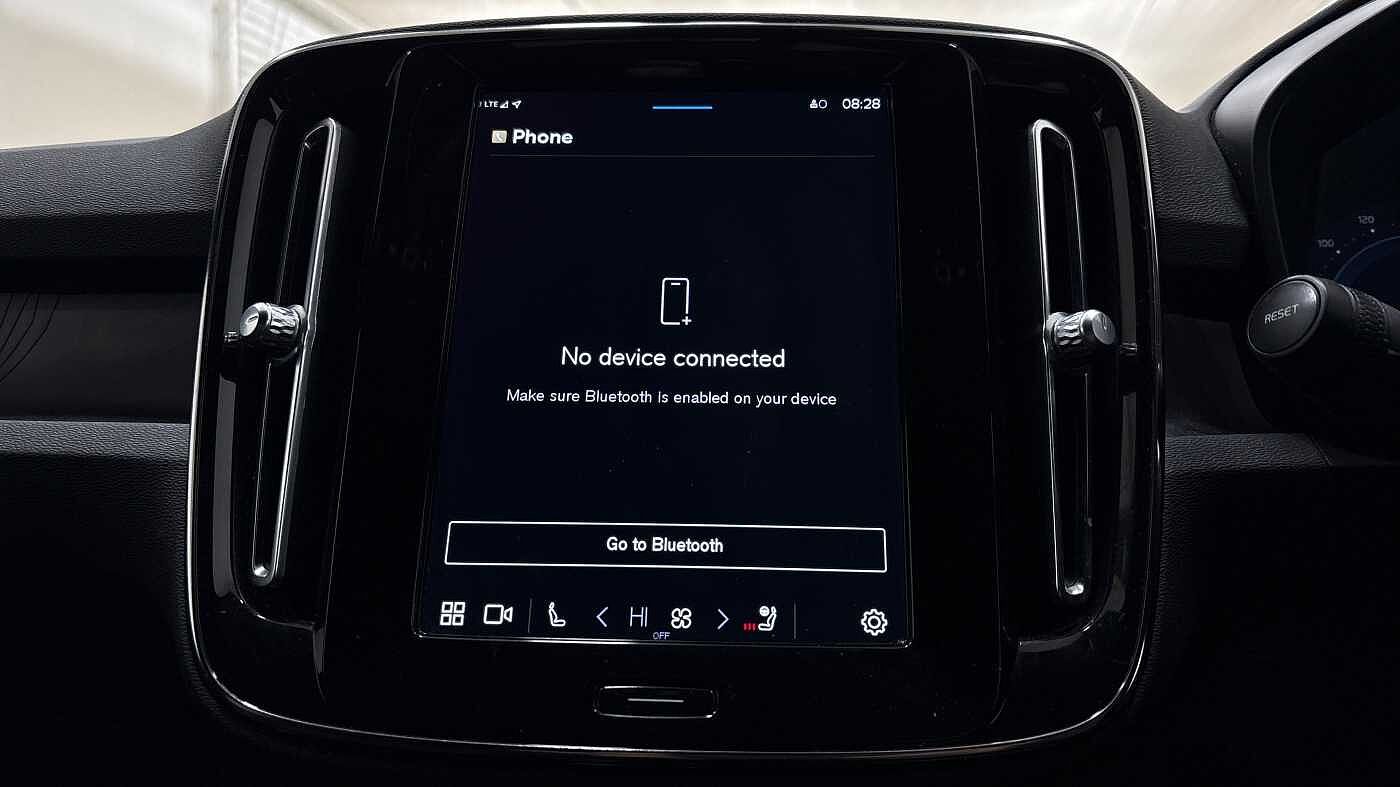 Used Volvo XC40 2022 for sale - 78035927: Photo 37