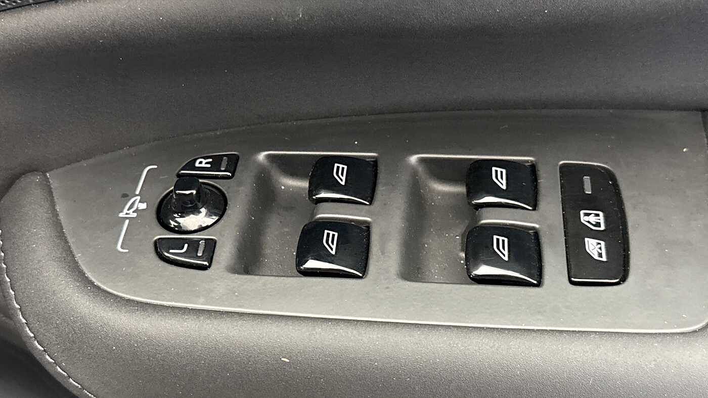 Used Volvo XC90 2025 for sale - 78035930: Photo 25