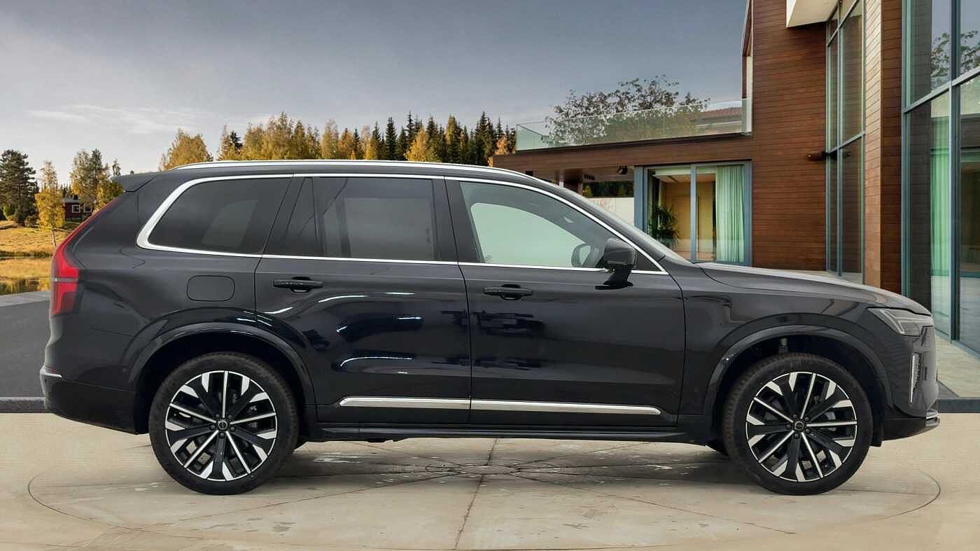 Used Volvo XC90 2025 for sale - 78035903: Photo 2