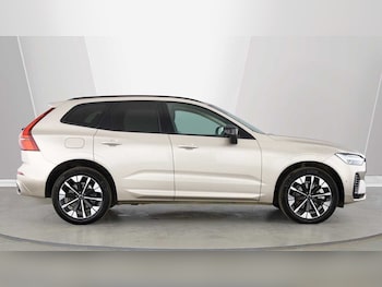 Used Volvo XC60 2025 for sale - 79405455: Photo
