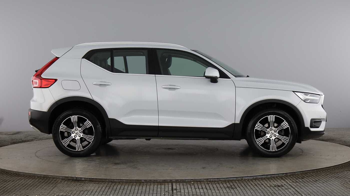Used Volvo XC40 2020 for sale - 78035898: Photo 2