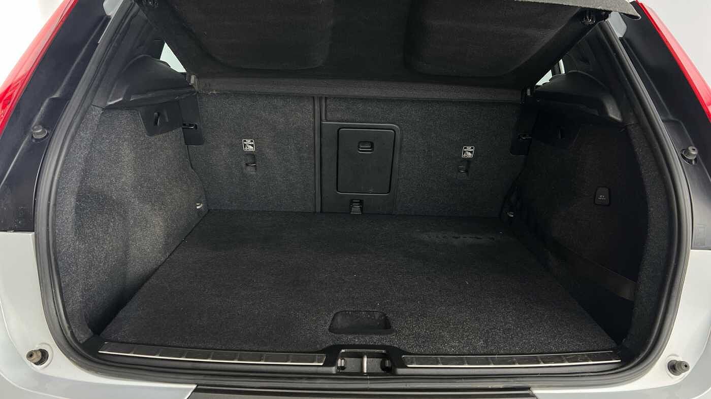 Used Volvo XC40 2020 for sale - 78035898: Photo 5