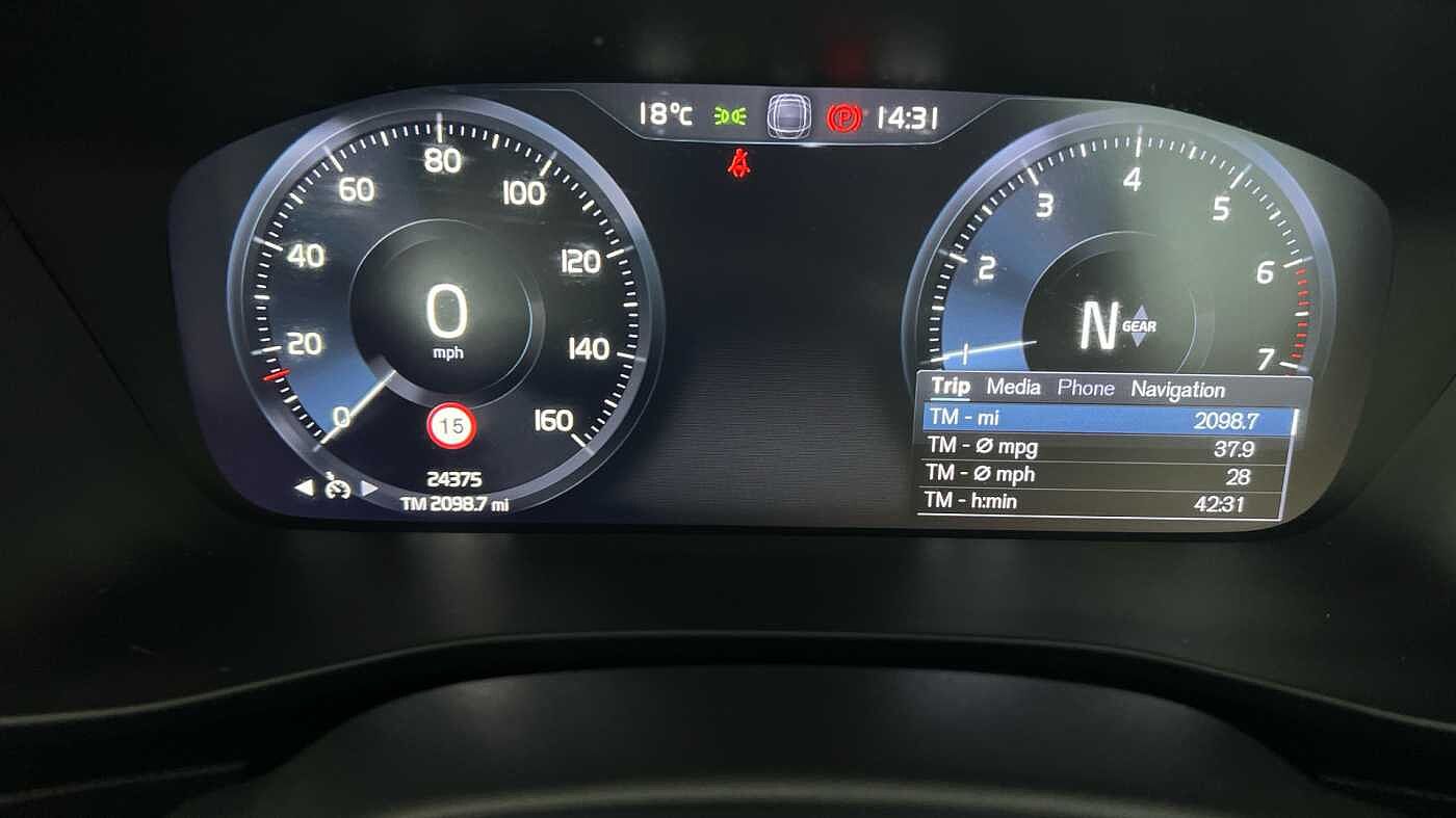 Used Volvo XC40 2020 for sale - 78035898: Photo 9