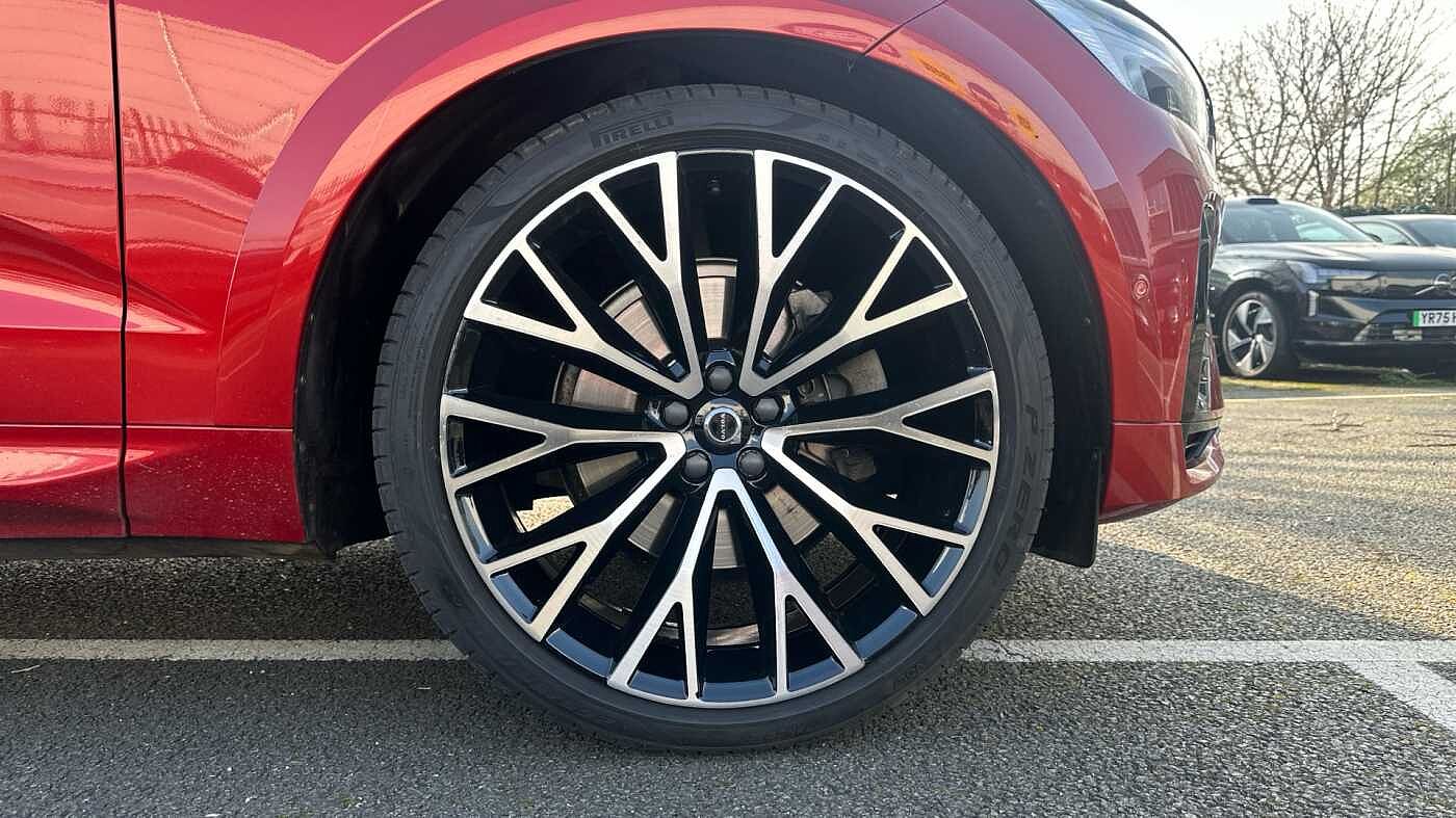 Used Volvo XC60 2021 for sale - 78035919: Photo 11