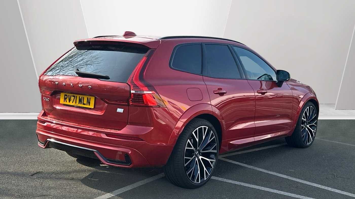 Used Volvo XC60 2021 for sale - 78035919: Photo 2