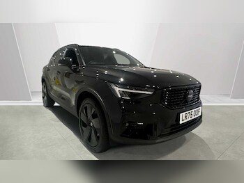 Used Volvo XC40 2025 for sale - 78035895: Photo
