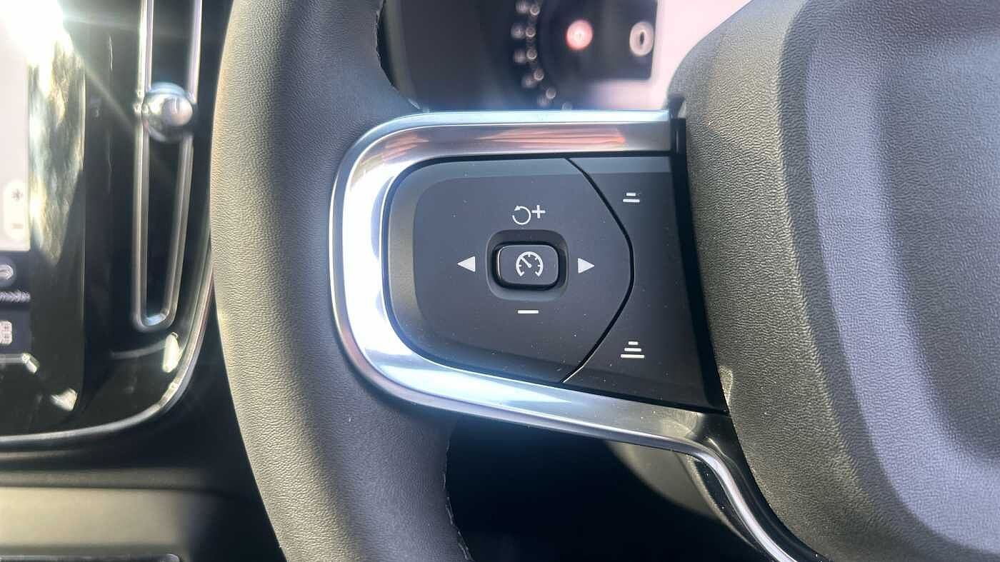 Used Volvo XC40 2025 for sale - 78035895: Photo 23