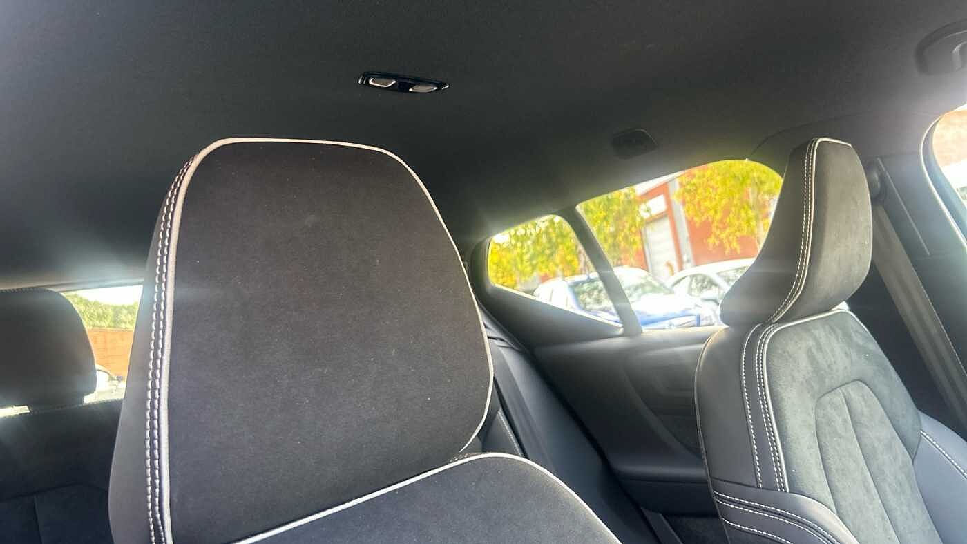 Used Volvo XC40 2025 for sale - 78035895: Photo 33