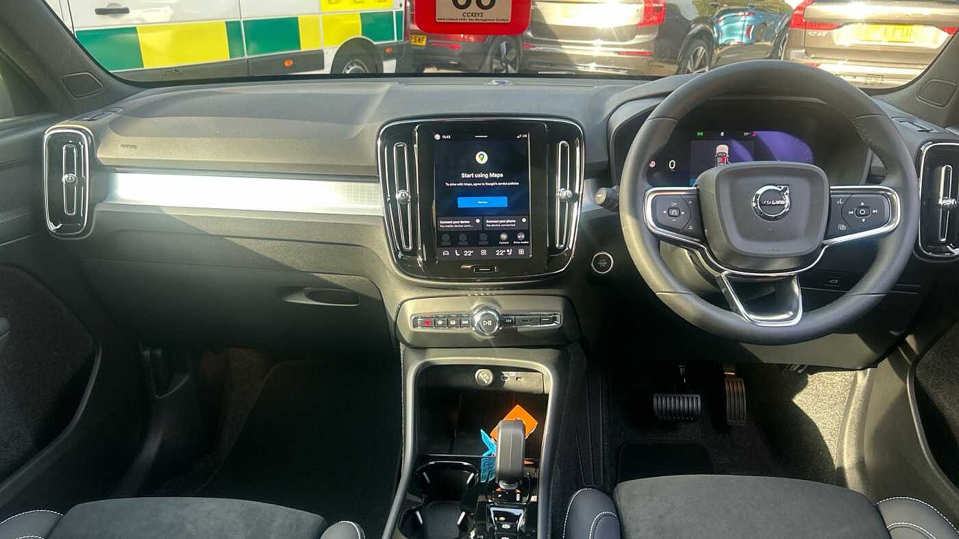 Used Volvo XC40 2025 for sale - 78035895: Photo 6