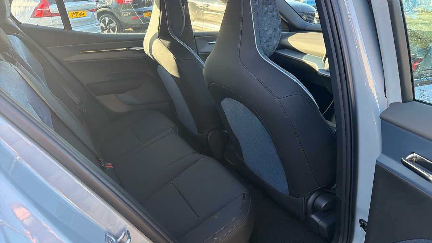 Used Volvo EX30 2025 for sale - 78035906: Photo 8