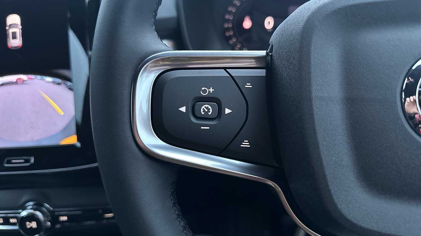 Used Volvo XC40 2025 for sale - 78035896: Photo 21