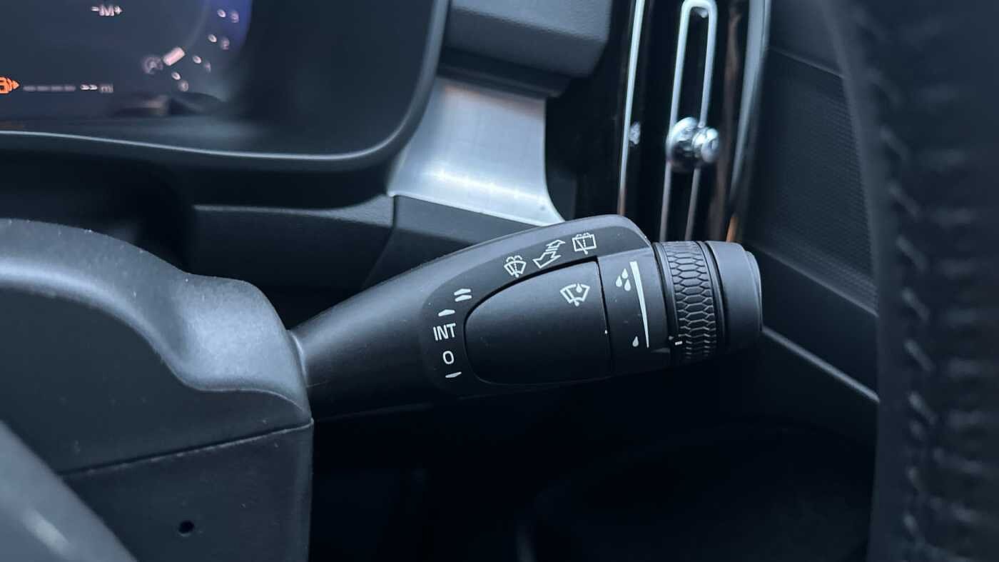 Used Volvo XC40 2025 for sale - 78035896: Photo 23