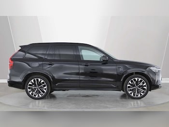 Used Volvo XC90 2025 for sale - 79445897: Photo