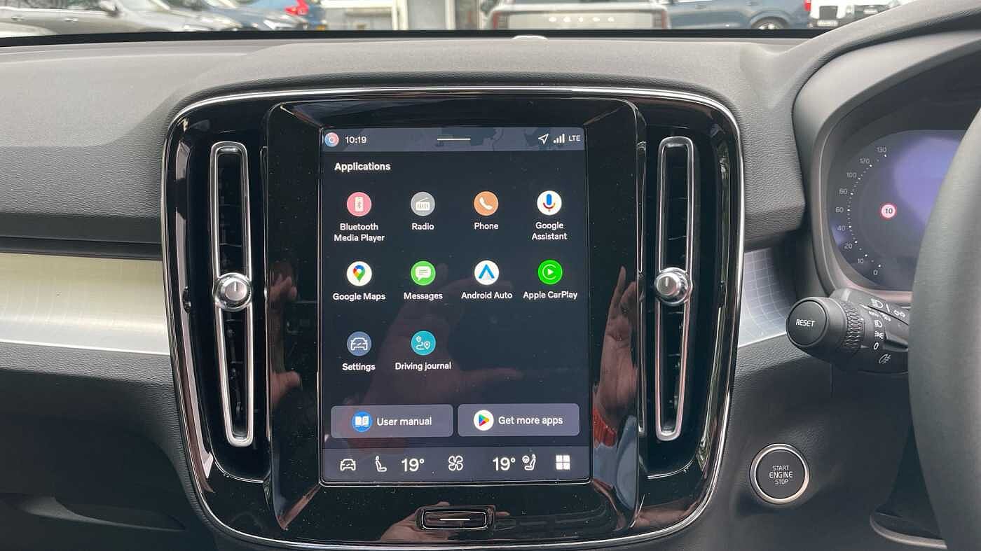 Used Volvo XC40 2025 for sale - 78035891: Photo 17