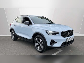 Used Volvo XC40 2025 for sale - 78035891: Photo