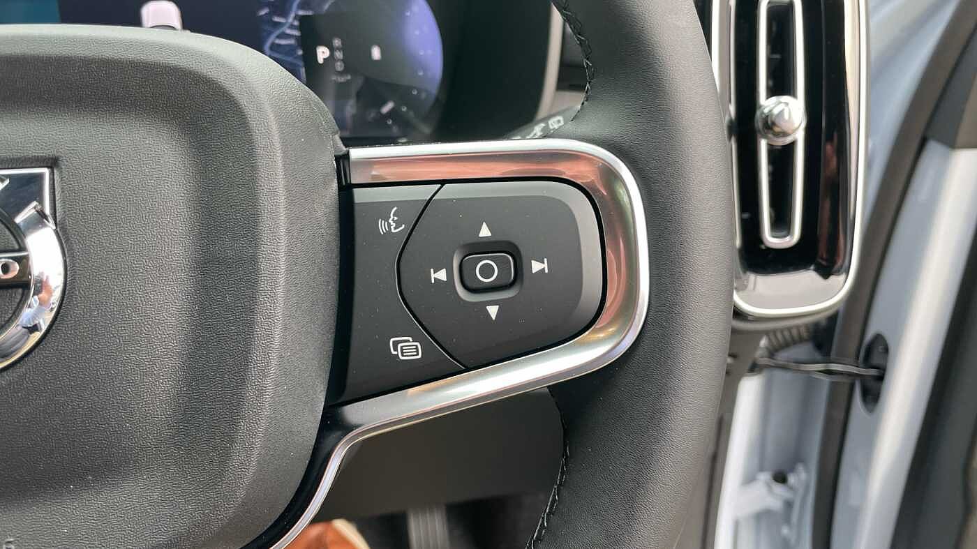 Used Volvo XC40 2025 for sale - 78035891: Photo 22