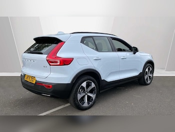 Used Volvo XC40 2025 for sale - 78035891: Photo