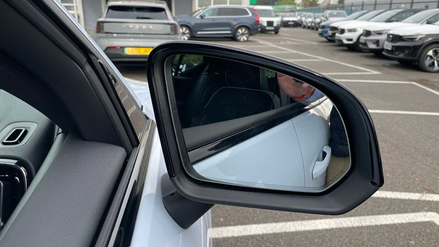 Used Volvo XC40 2025 for sale - 78035891: Photo 30