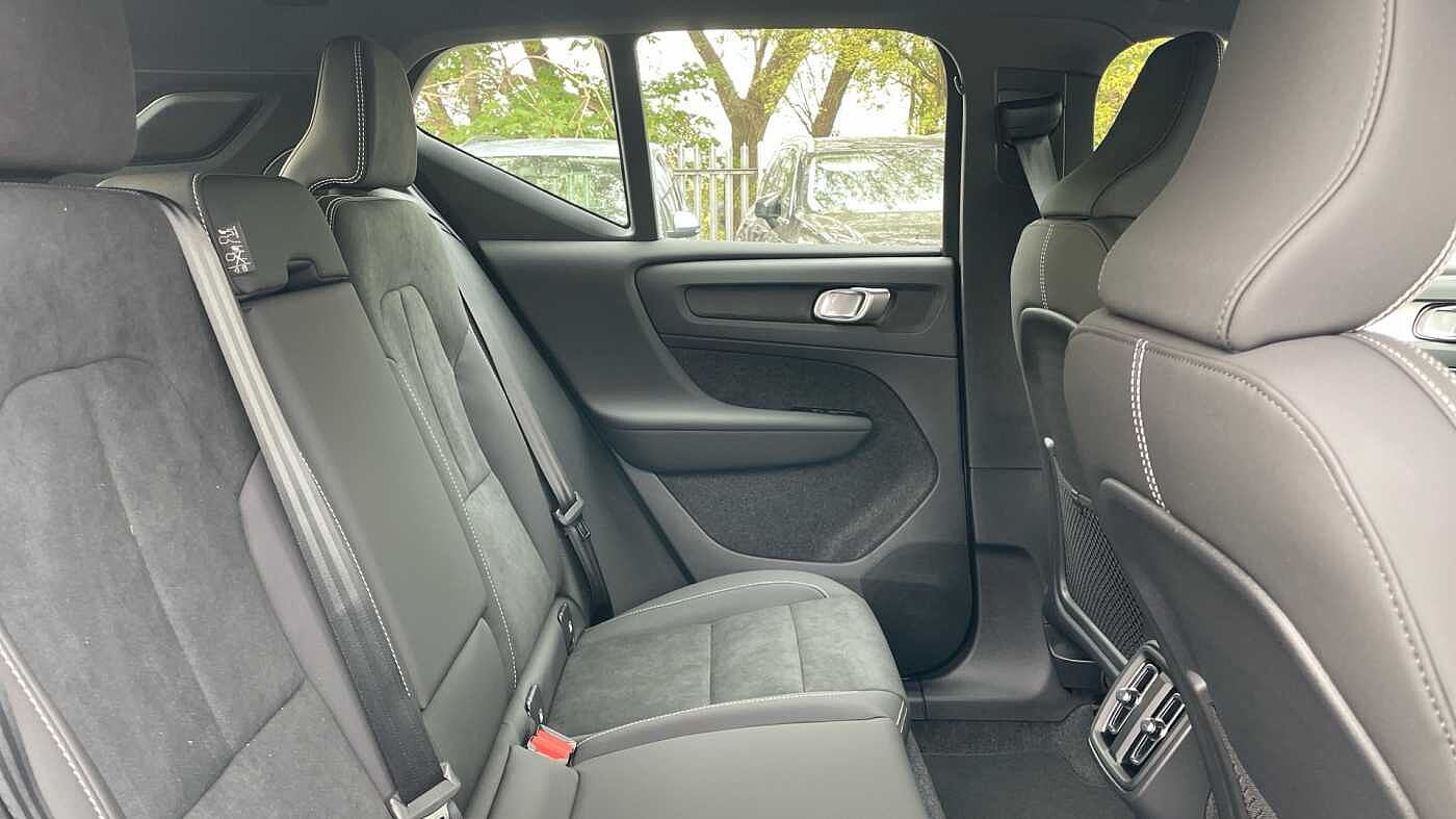 Used Volvo XC40 2025 for sale - 78035891: Photo 8