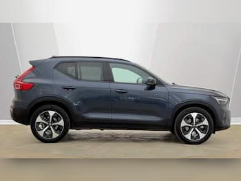Used Volvo XC40 2025 for sale - 79627792: Photo