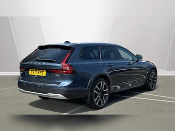 Used Volvo V90 2021 for sale - 79853910: Photo