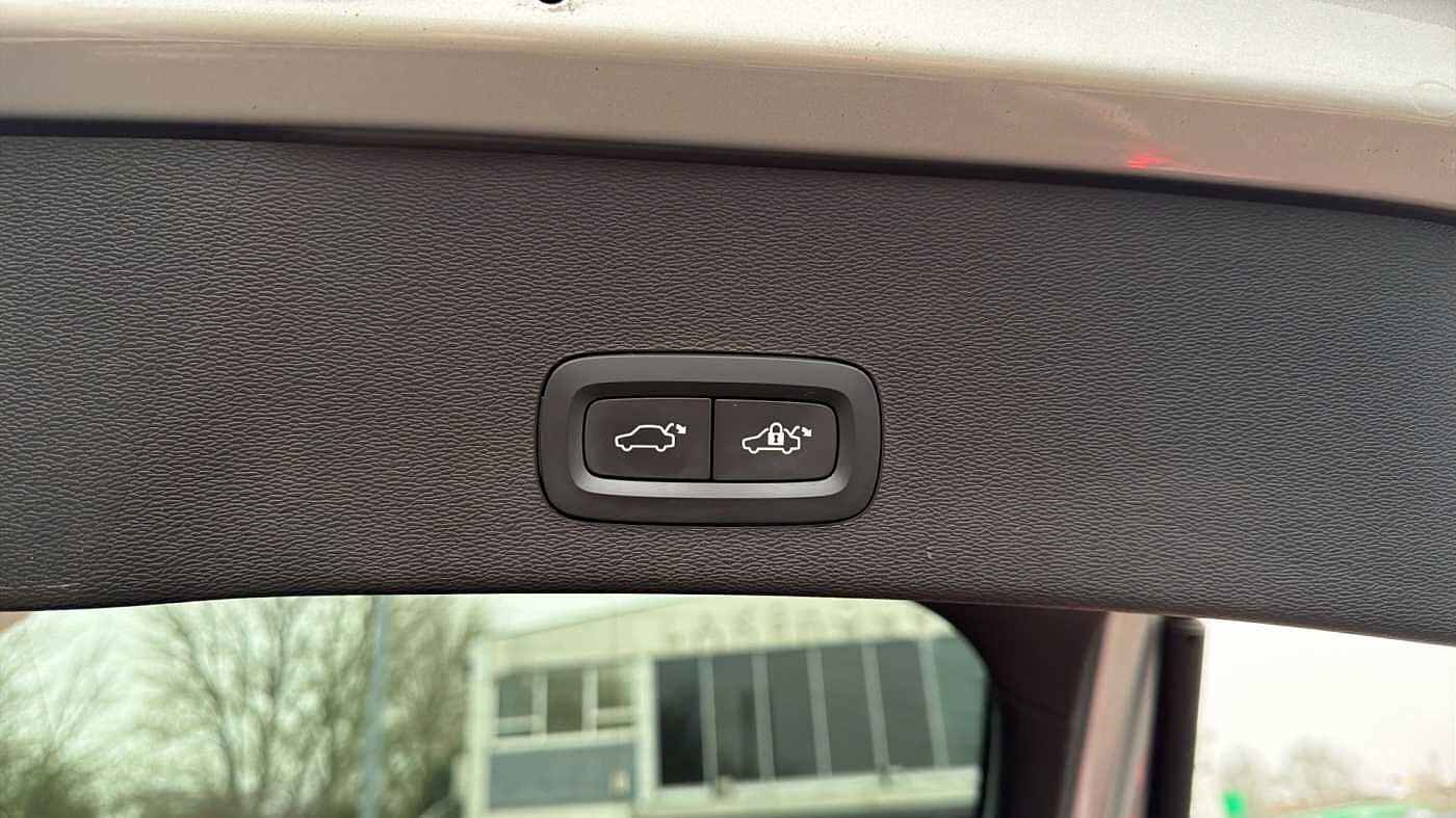 Used Volvo C40 2023 for sale - 78035910: Photo 34