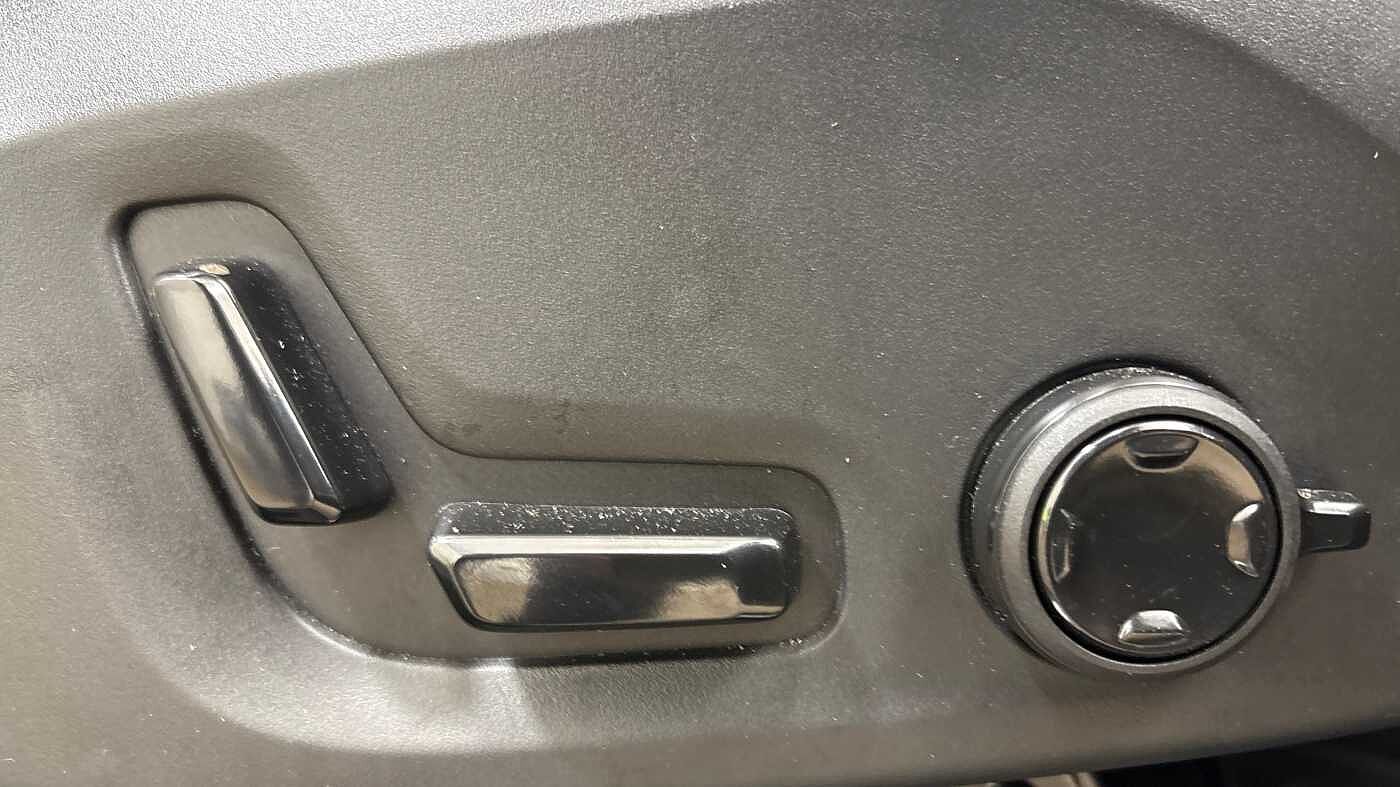 Used Volvo XC90 2025 for sale - 78035904: Photo 28