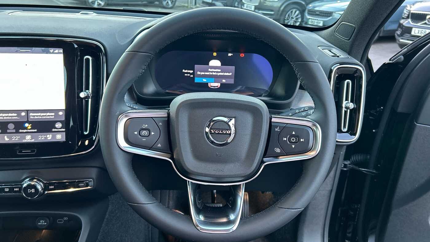 Used Volvo XC40 2025 for sale - 78035901: Photo 12