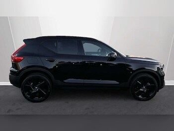 Used Volvo XC40 2025 for sale - 78035901: Photo