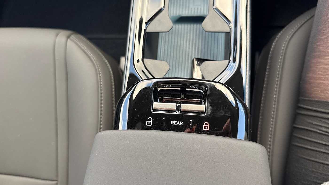 Used Volvo EX30 2025 for sale - 78035902: Photo 25