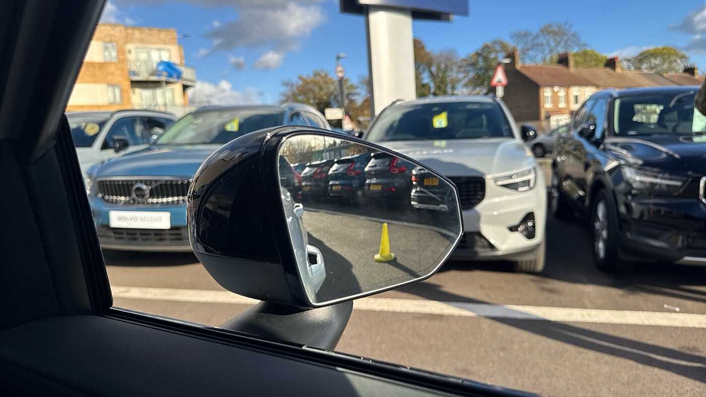 Used Volvo EX30 2025 for sale - 78035902: Photo 30