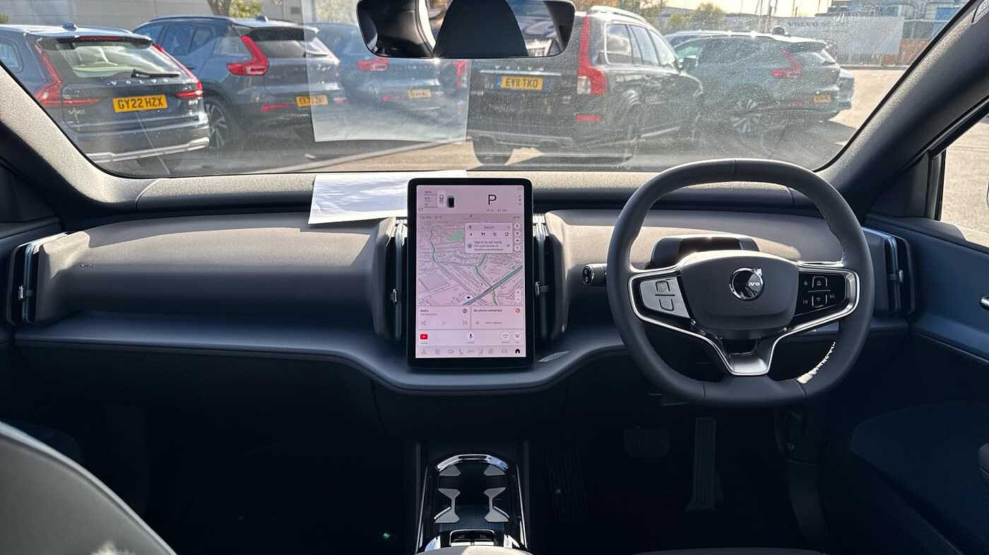 Used Volvo EX30 2025 for sale - 78035902: Photo 6