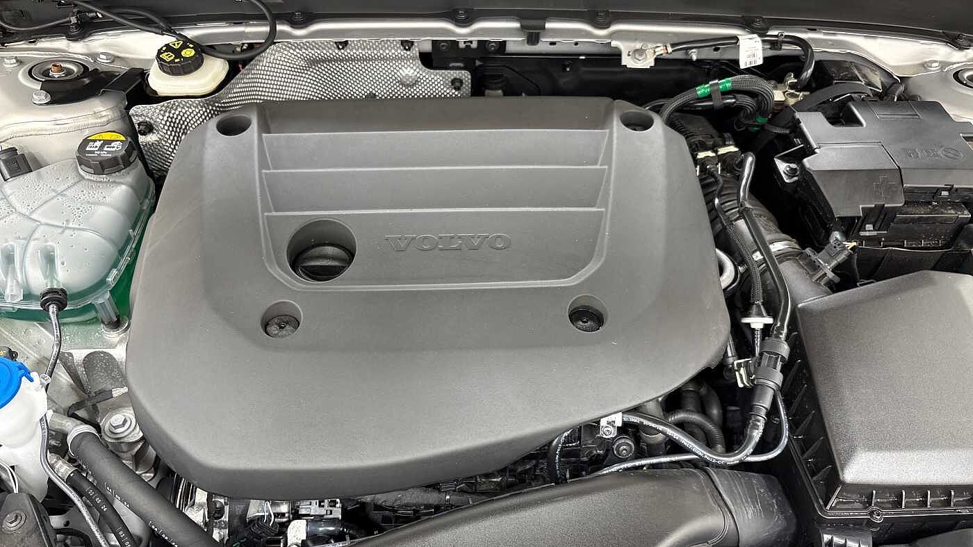 Used Volvo XC40 2024 for sale - 78035892: Photo 15