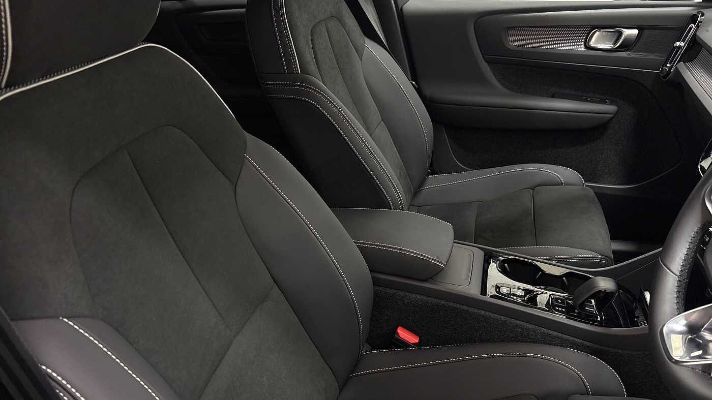 Used Volvo XC40 2024 for sale - 78035892: Photo 29