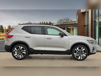 Used Volvo XC40 2024 for sale - 78035892: Photo