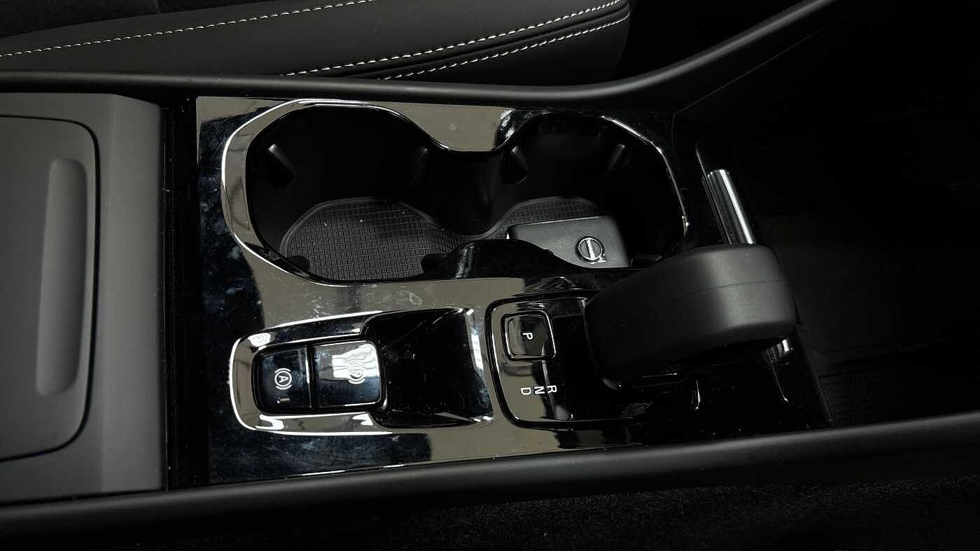 Used Volvo XC40 2024 for sale - 78035892: Photo 32