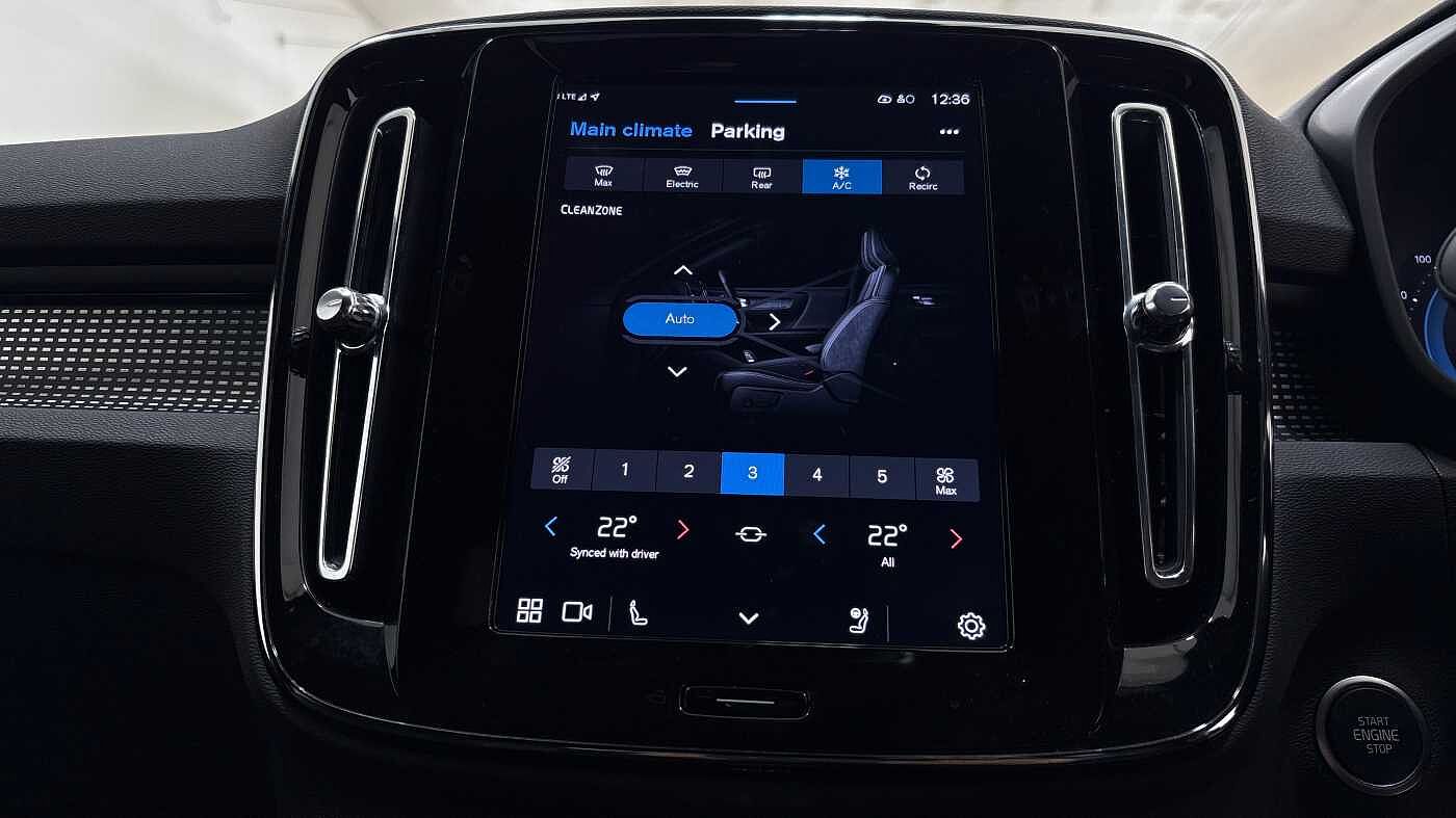 Used Volvo XC40 2024 for sale - 78035892: Photo 39