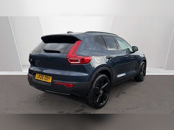 Used Volvo XC40 2026 for sale - 78873549: Photo