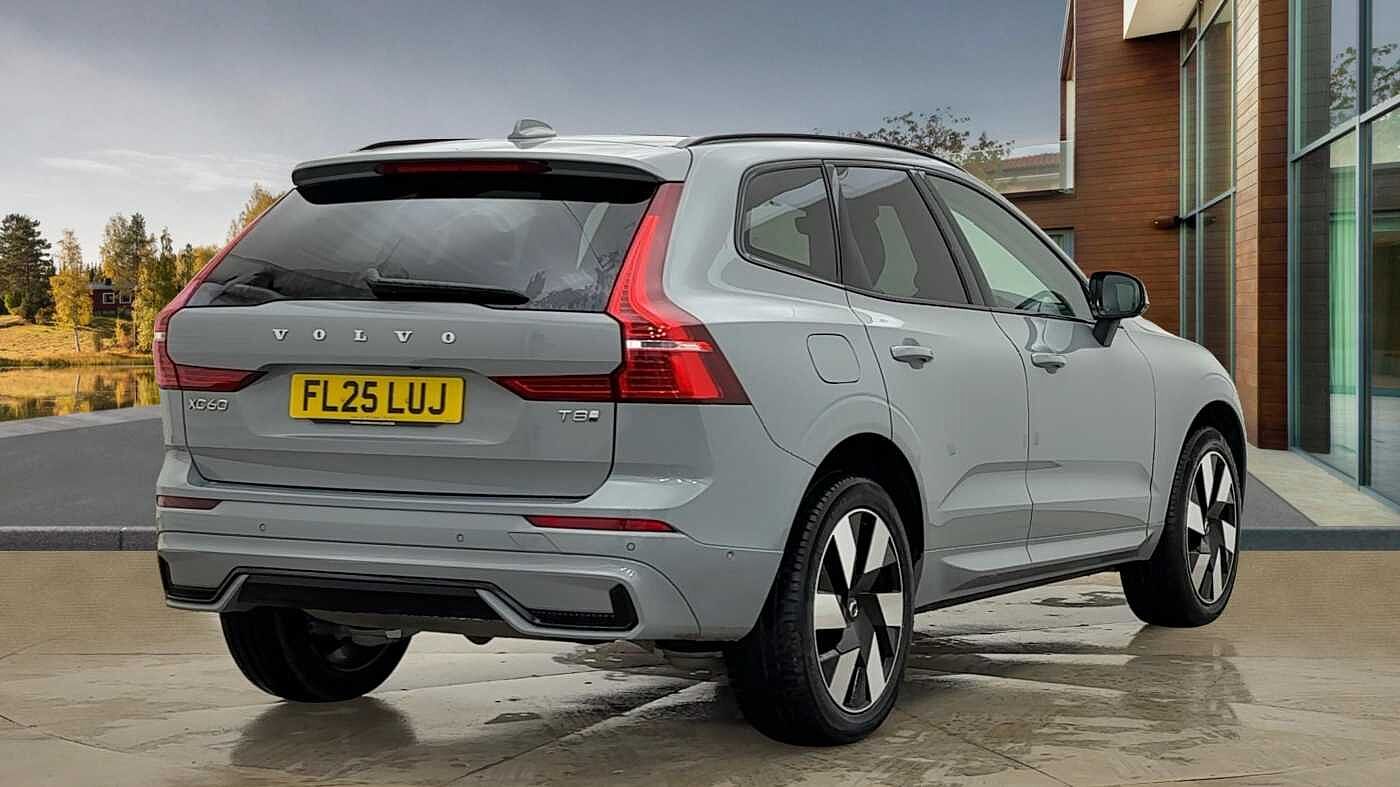 Used Volvo XC60 2025 for sale - 78035916: Photo 3