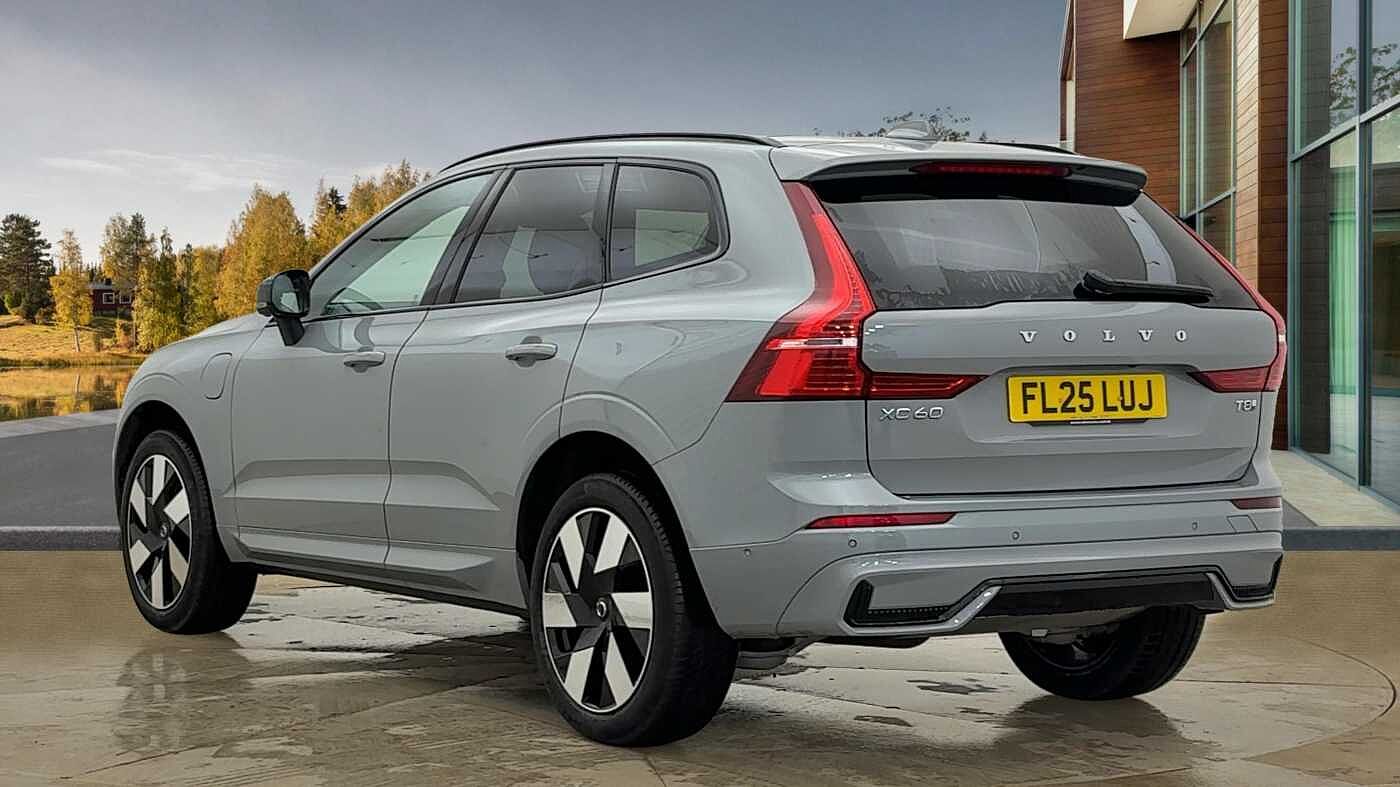 Used Volvo XC60 2025 for sale - 78035916: Photo 5