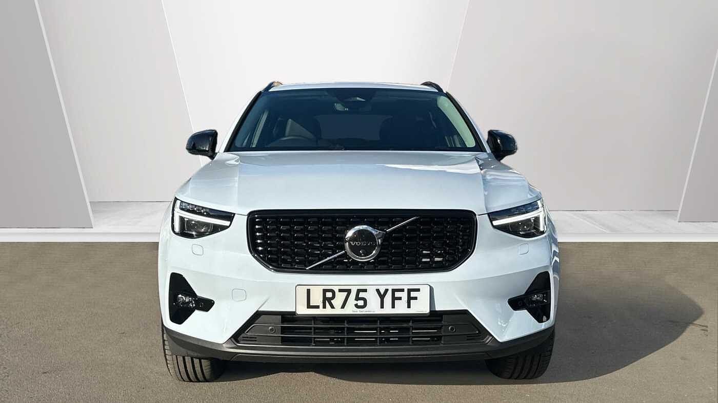 Used Volvo XC40 2025 for sale - 78035899: Photo 10