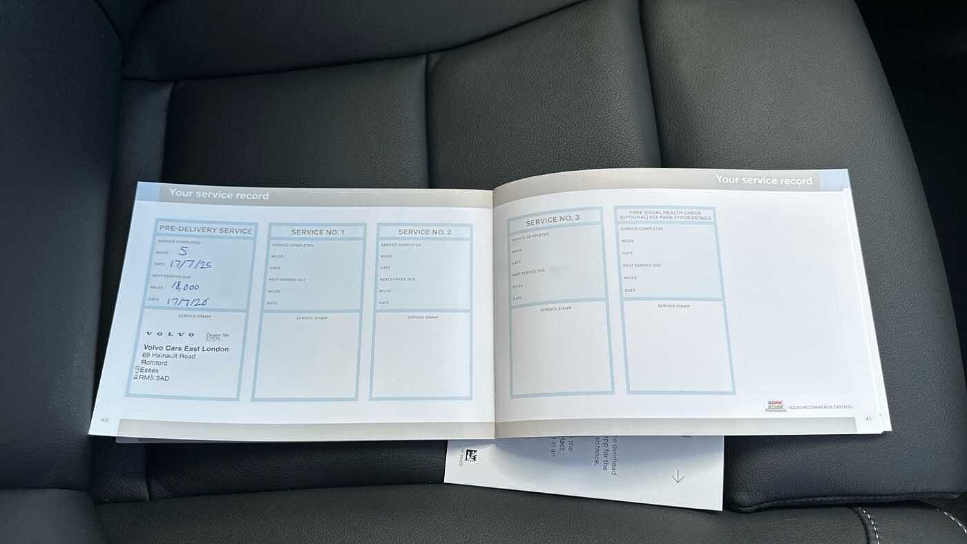 Used Volvo XC40 2025 for sale - 78035899: Photo 17