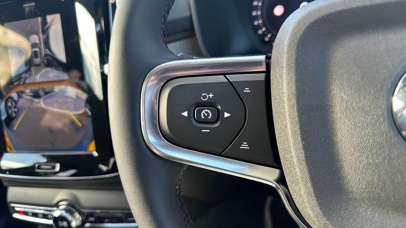 Used Volvo XC40 2025 for sale - 78035899: Photo 23