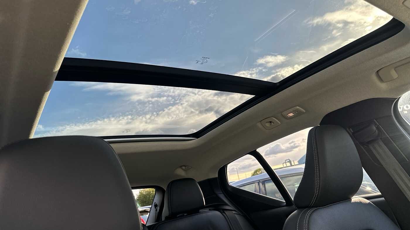 Used Volvo XC40 2025 for sale - 78035899: Photo 33